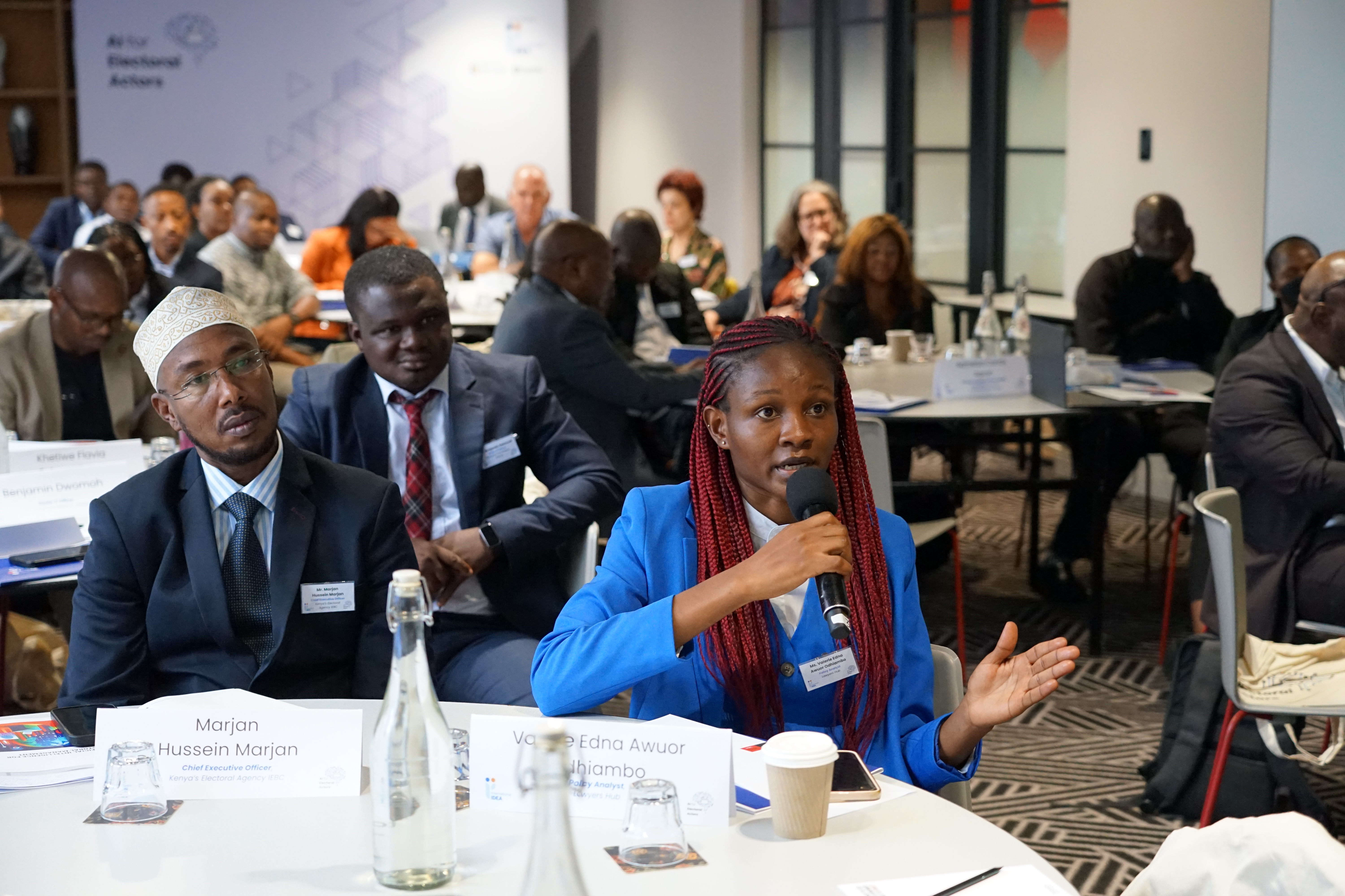 Valerie Edna Awuor Odhiambo, Policy Analystat Lawyers Hub, speaks at a workshop held on 7–8 April 2025 on artificial-intelligence literacy for electoral actors in Johannesburg, South Africa. Credit: International IDEA/Juliane Mülle